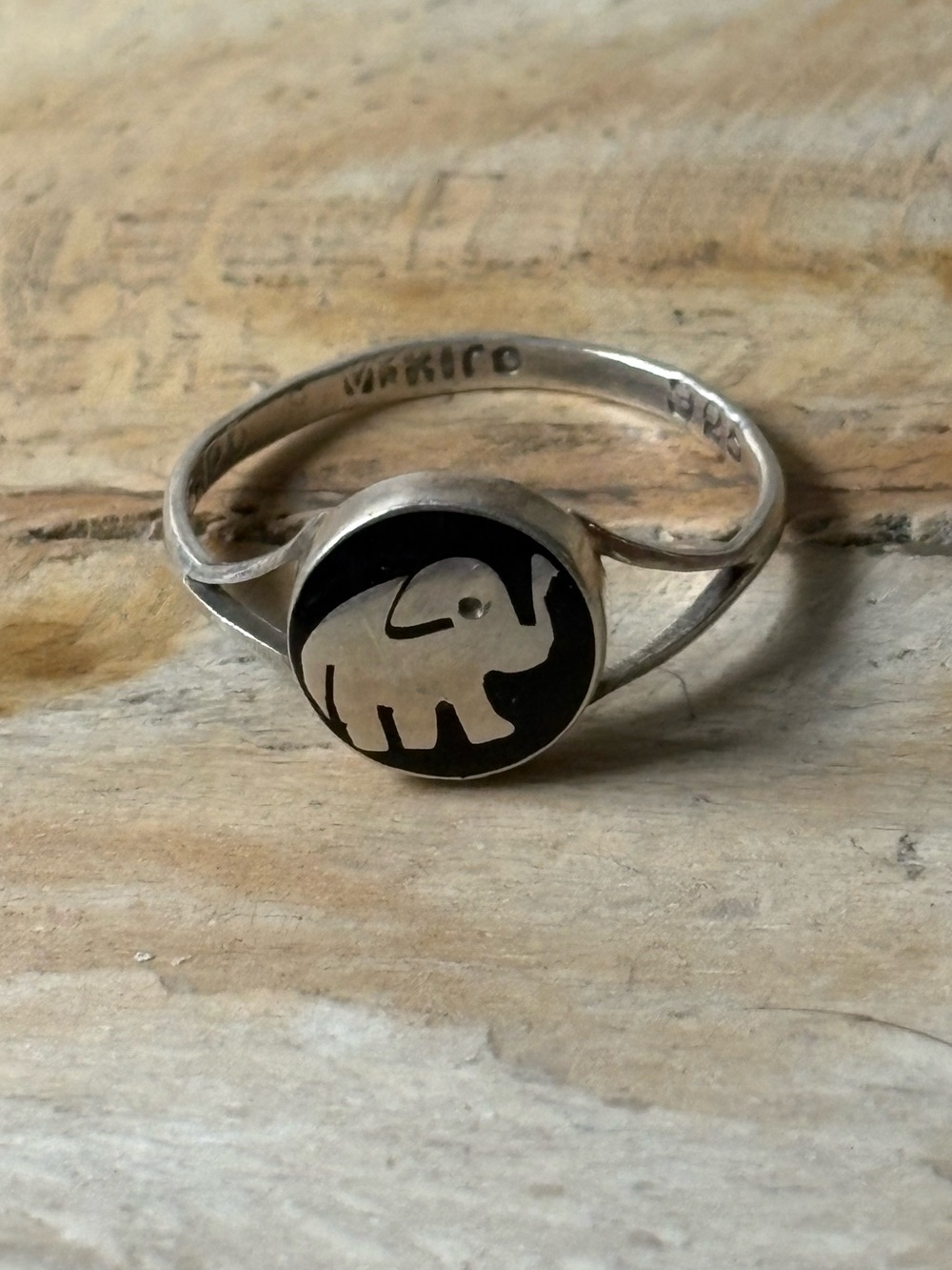 Sterling Silver Elephant Black Inlay Bohemian Ring